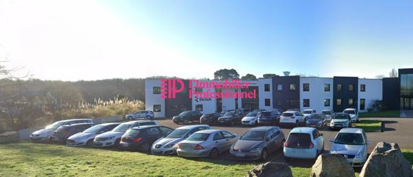 A louer - Bureaux 350 m2 - Larmor Plage
