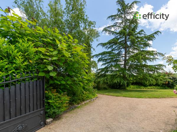 Maison 10 pièces - 280 m² Bien prestige
