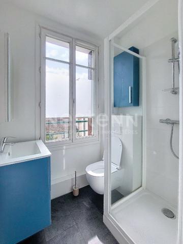 ST CYR L'ECOLE centre ville : Maison à louer de 131 m² avec jardin et garage