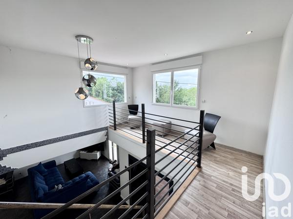 Maison à vendre 8 pièces 160 m² Saint-Jean-Bonnefonds