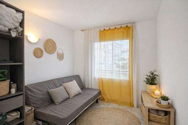 Cannes Carnot - 3 pièces duplex dernier étage avec balcon et parking