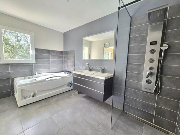 Vente Maison 7 pièces 179 m2 à Draguignan