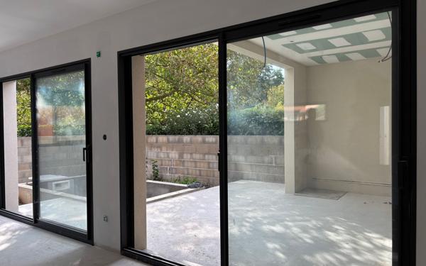 Maison à vendre    5 pièces •  Saint-Symphorien-d'Ozon