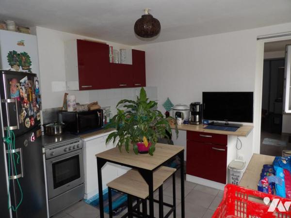 BETHUNE EN EXCLUSIVITE, Idéal investisseur - Maison actuellement louée avec un lot de 12 garages 