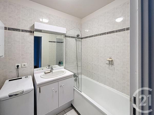 Appartement F3 à vendre  3 pièces - 74 m2 RAMBOUILLET - 78