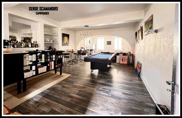 A vendre BOULOGNE SUR GESSE (31)- immeuble avec local professionel 65 m² et appartement 130 m² -2 chambres terrasse + local professionel 65 m²