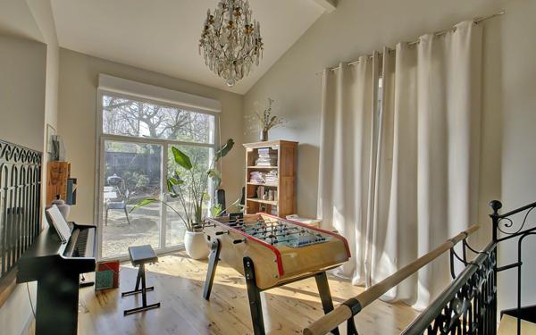 Maison à vendre    7 pièces • 203 m2 Collonges-au-Mont-d'Or