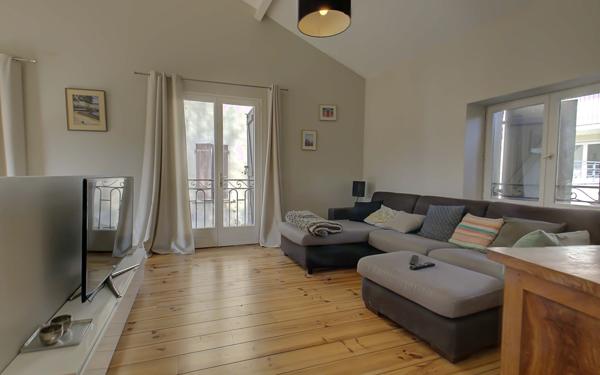 Maison à vendre    7 pièces • 203 m2 Collonges-au-Mont-d'Or