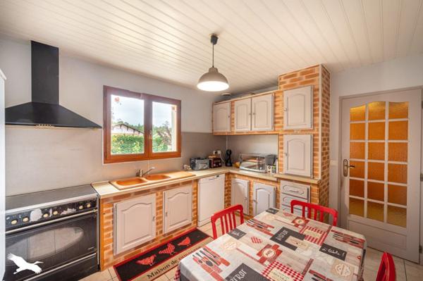 Maison à vendre |  Salles |  4 pièces | 107 m²