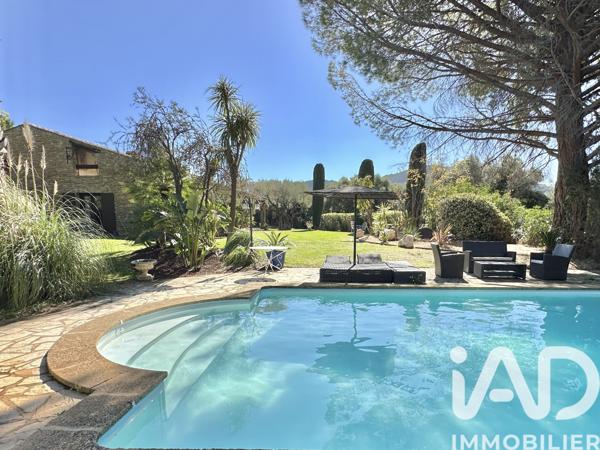 Maison à vendre 7 pièces 280 m² Saint-Cyr-sur-Mer