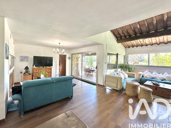 Maison à vendre 7 pièces 280 m² Saint-Cyr-sur-Mer