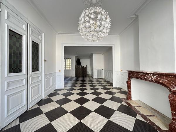 Vente Maison Rochefort 10 pièces 248m²-IRM1686