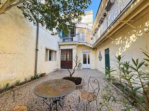 Vente Maison Rochefort 10 pièces 248m²-IRM1686
