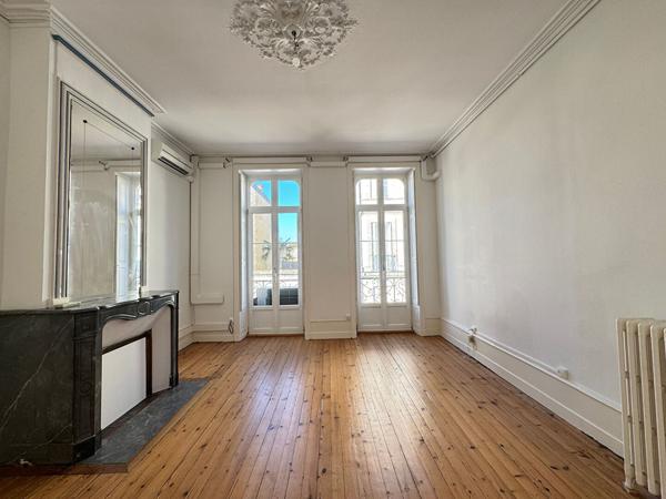 Vente Maison Rochefort 10 pièces 248m²-IRM1686