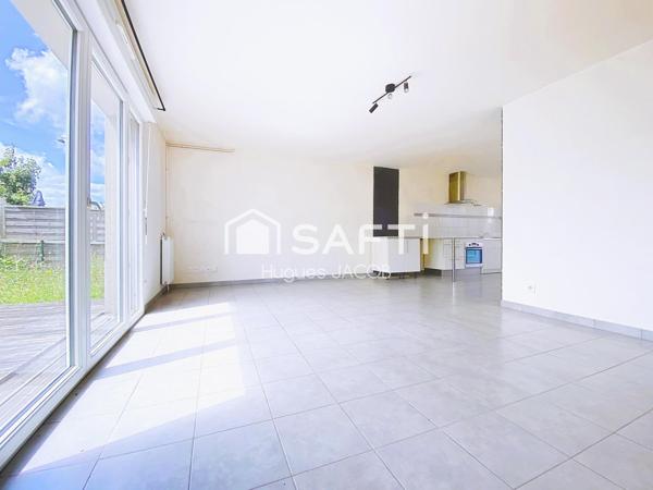 Maison avec 3 chambres, jardin et garage