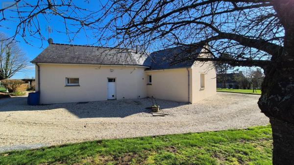 Pavillon à vendre à Gorron en Mayenne (53120), ref : 2896