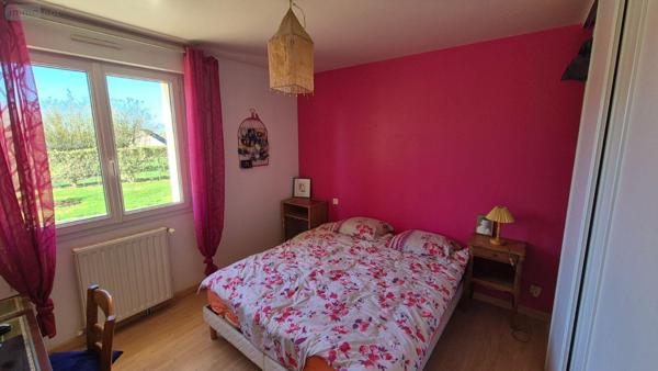 Pavillon à vendre à Gorron en Mayenne (53120), ref : 2896