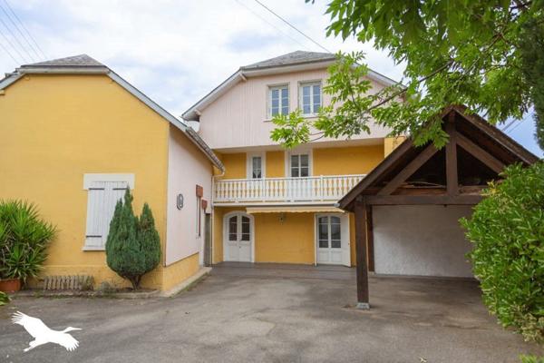 Maison à vendre |  Pouzac |  6 pièces | 182 m²