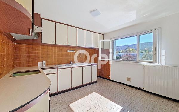 Maison à vendre    6 pièces • 167 m2 Romagnat