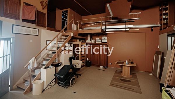 Immeuble
         1 pièce
        - 288 m² Exclusivité 207 000 € *