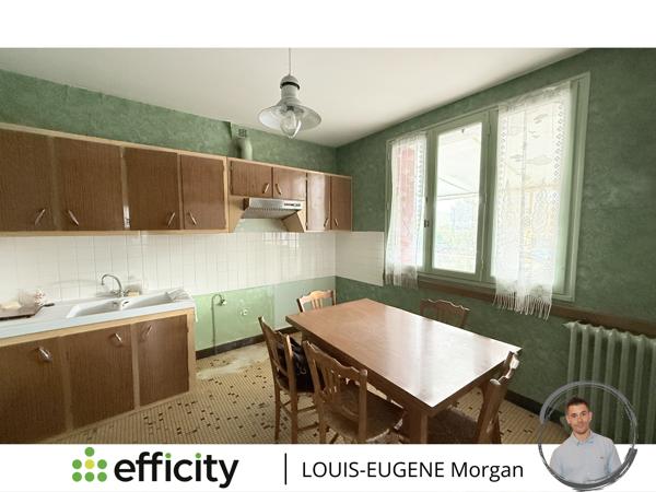 Maison
         8 pièces
        - 152 m² 58 000 € *
