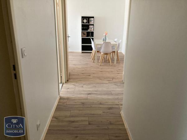 Location appartement Châlons-en-Champagne (51000) 2 pièces 51.5m²