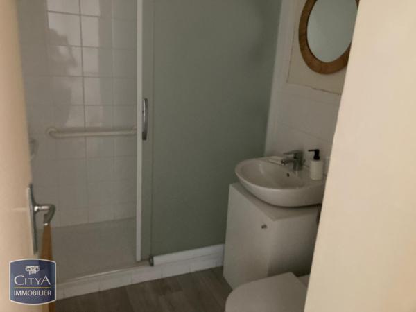 Location appartement Châlons-en-Champagne (51000) 2 pièces 51.5m²
