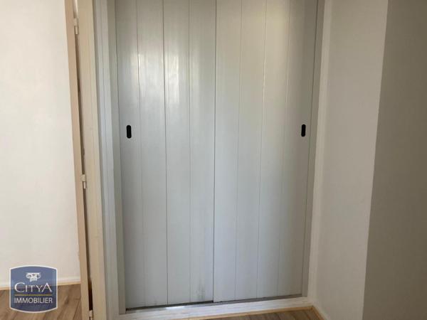 Location appartement Châlons-en-Champagne (51000) 2 pièces 51.5m²