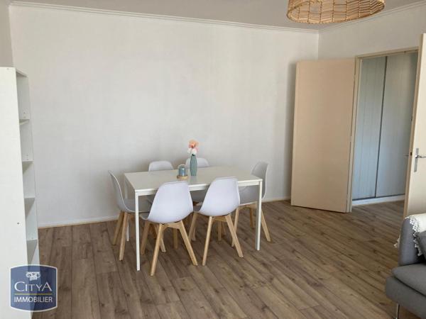 Location appartement Châlons-en-Champagne (51000) 2 pièces 51.5m²