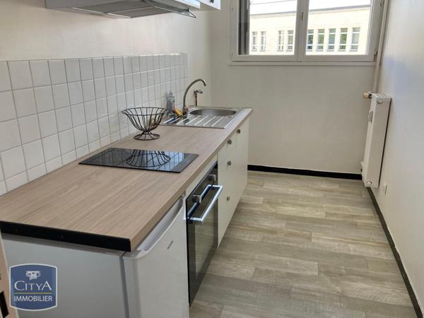 Location appartement Châlons-en-Champagne (51000) 2 pièces 51.5m²