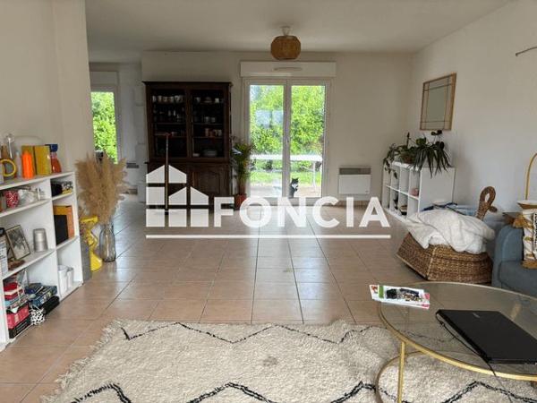 Location Appartement 4 pièces 103.66 m² - 9 RUE DE LA DUCHESSE ANNE Bannalec 29380