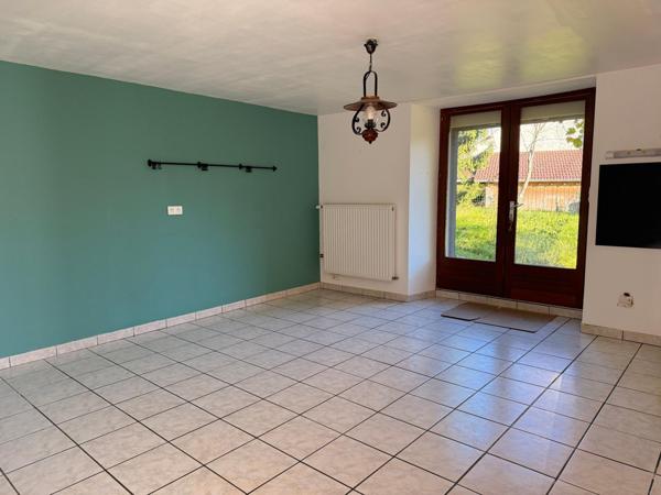 Maison de 1841, 3 ch, bureau, terrain de 16 ares