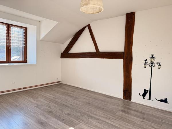 Maison de 1841, 3 ch, bureau, terrain de 16 ares