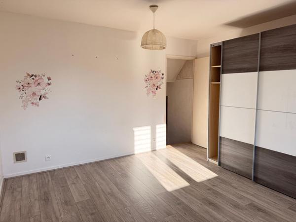 Maison de 1841, 3 ch, bureau, terrain de 16 ares