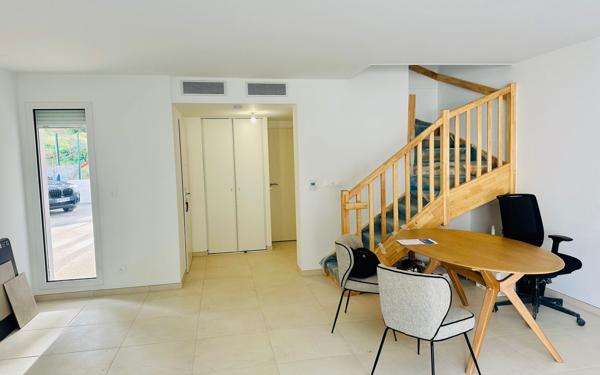 Maison à vendre    4 pièces • 92,11 m2 La Seyne-sur-Mer
