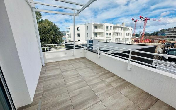 Maison à vendre    4 pièces • 92,11 m2 La Seyne-sur-Mer