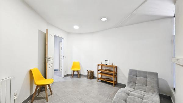 Local/bureau à vendre TARBES avec stationnement privatif (65)