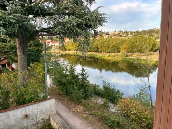 Appartement 2 pièces de 47 m² à St just st rambert