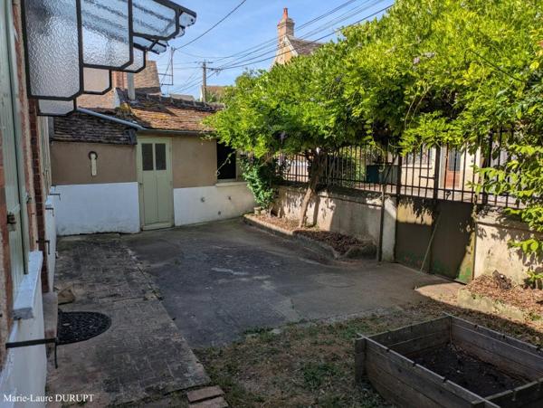 Vente / Maison à Villeneuve-la-Guyard (89340)