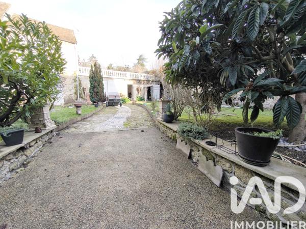 Maison à vendre 8 pièces 211 m² Boran-sur-Oise