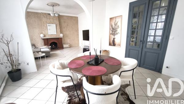 Maison à vendre 8 pièces 211 m² Boran-sur-Oise