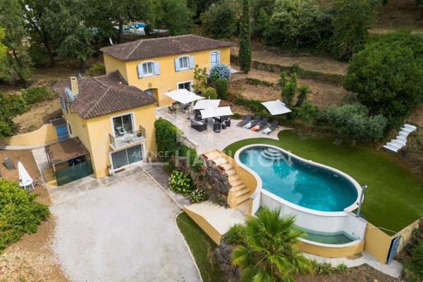 Villa de prestige au sein d’un domaine privé d’exception avec vu Biot