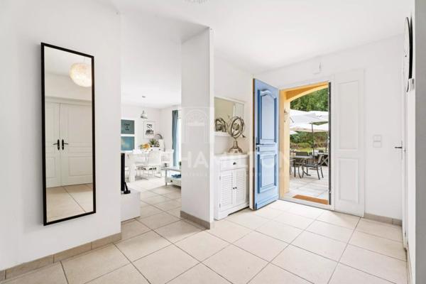 Villa de prestige au sein d’un domaine privé d’exception avec vu Biot