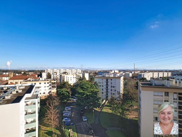 VUE SUR LYON DEGAGEE