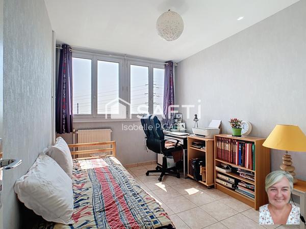 VUE SUR LYON DEGAGEE