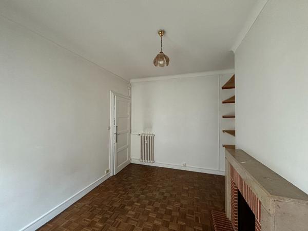 Appartement à louer Nantes : 2 pièces, 54m² avec 1 chambre(s) à 747€ - AJP Immobilier Nantes Est
