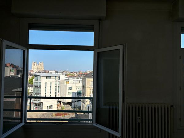 Appartement à louer Nantes : 2 pièces, 54m² avec 1 chambre(s) à 747€ - AJP Immobilier Nantes Est