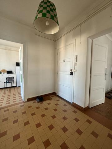 Appartement à louer Nantes : 2 pièces, 54m² avec 1 chambre(s) à 747€ - AJP Immobilier Nantes Est