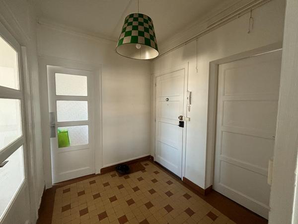 Appartement à louer Nantes : 2 pièces, 54m² avec 1 chambre(s) à 747€ - AJP Immobilier Nantes Est