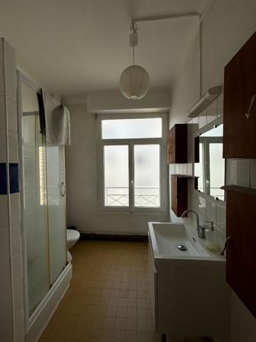 Appartement à louer Nantes : 2 pièces, 54m² avec 1 chambre(s) à 747€ - AJP Immobilier Nantes Est